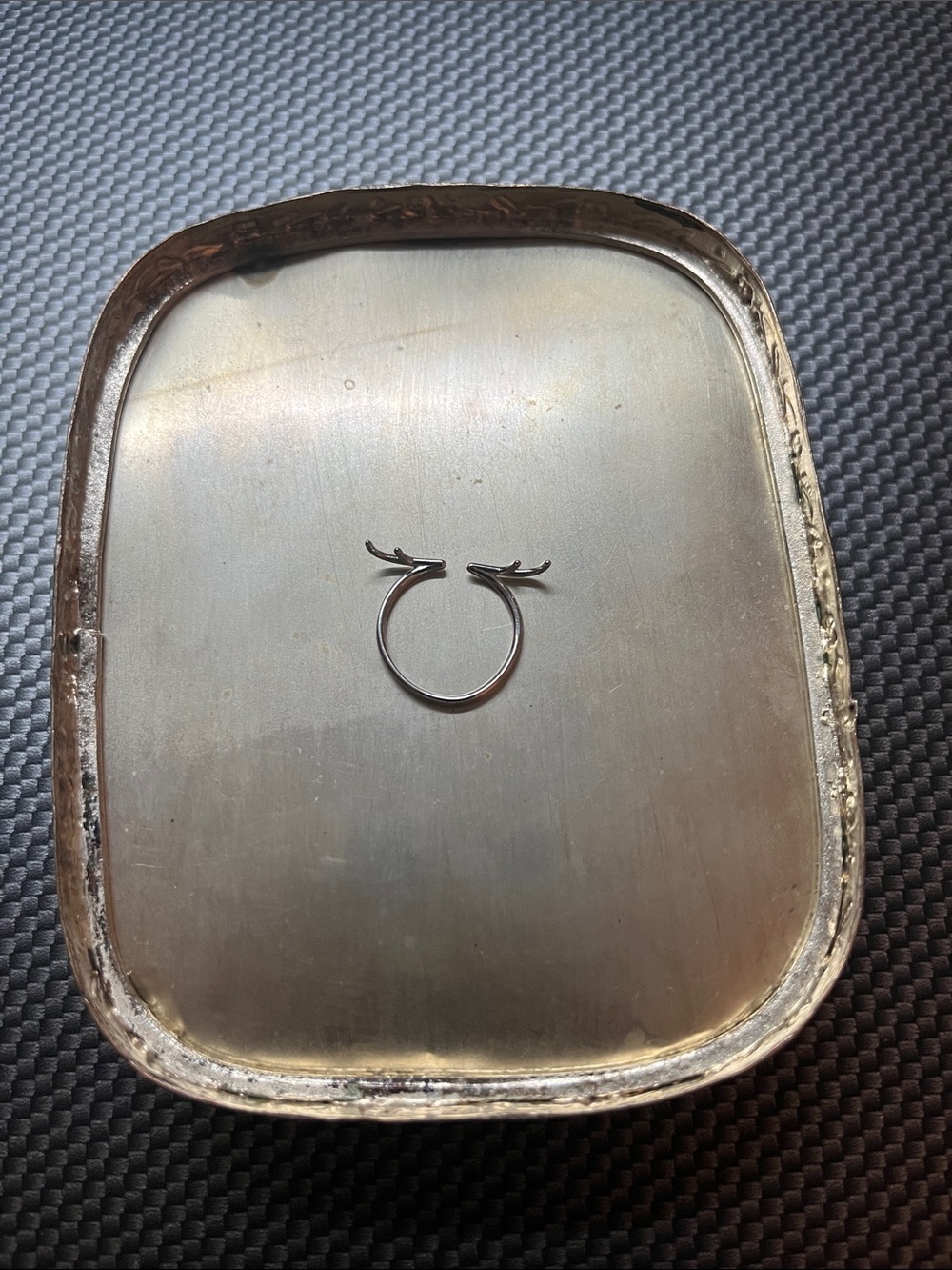 Antler ring - Picture 6 of 6
